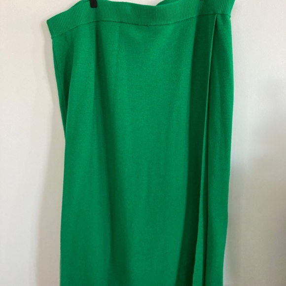 OBO LAST DAY Sending to ThredUp JCrew Green Merino wool faux wrap skirt size 3X - Picture 4 of 5